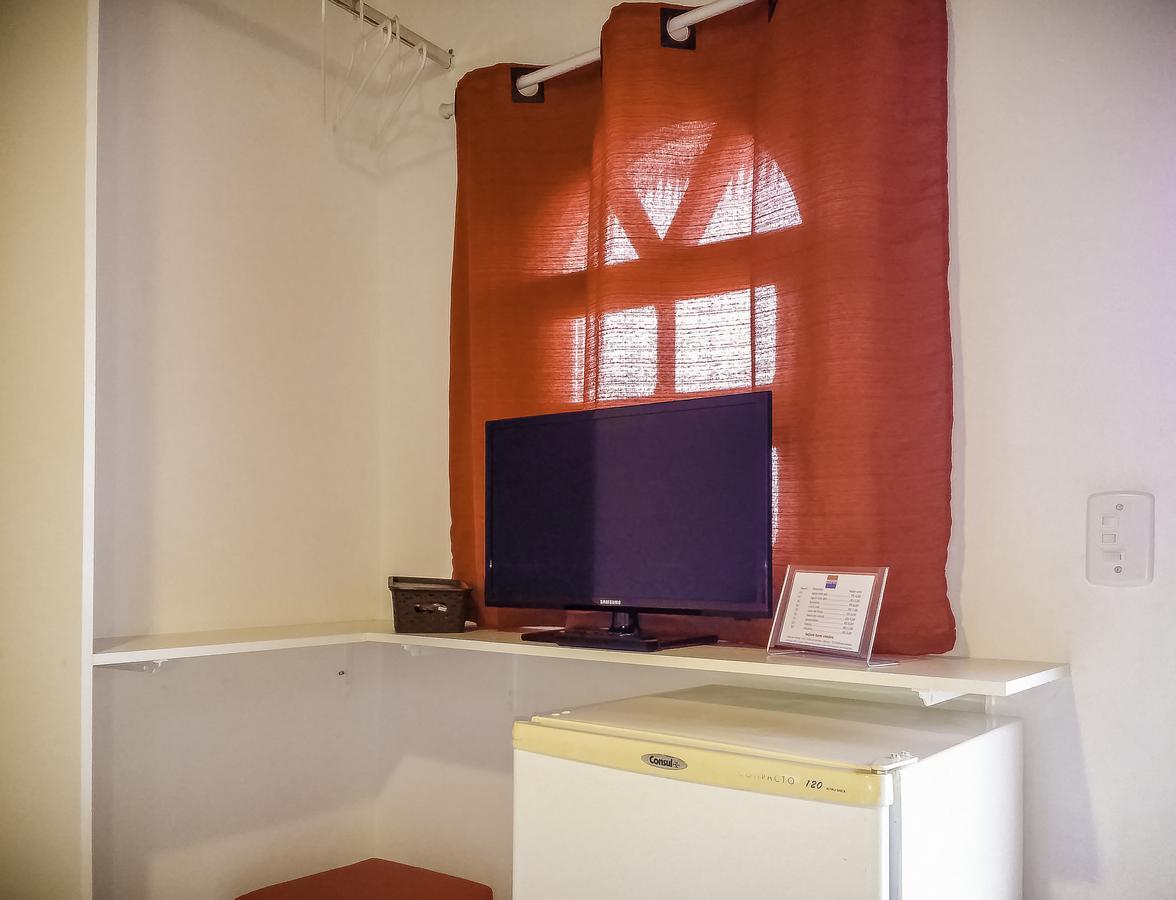 Pousada Peruibe 455 Bagian luar foto